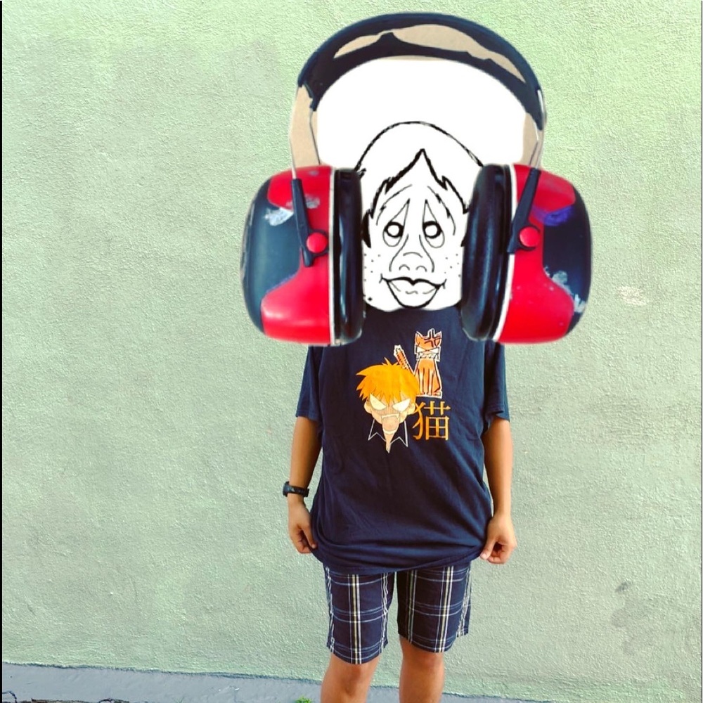 Vintage graphic anime tee!